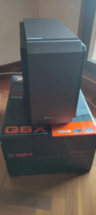 Caja Cougar QBX Mini ITX