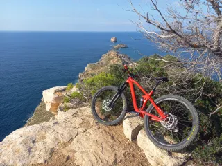 Bici da mountain bike Canyon Spectral AL 7.0 EX