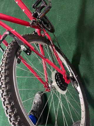 Bicicleta de Montaña TOPBIKE Roja y Blanca