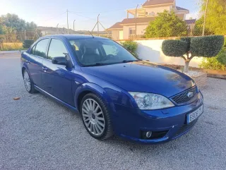Ford Mondeo 2004