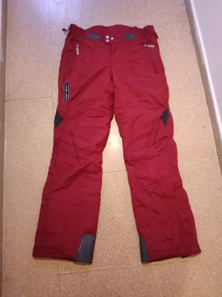 Pantalón de nieve rojo