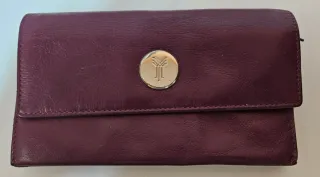 Cartera de piel Yanko morada y dorada