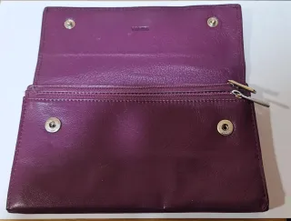 Cartera de piel Yanko morada y dorada