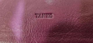 Cartera de piel Yanko morada y dorada