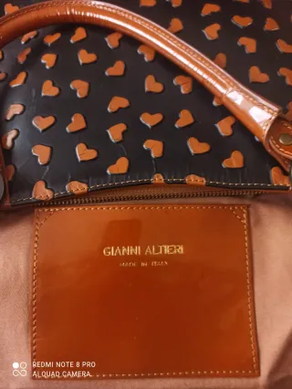 Borsa a mano con cuori