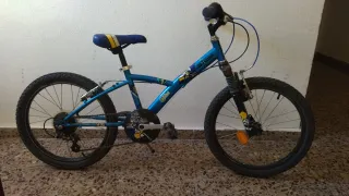 Bicicleta infantil 20 azul btwin