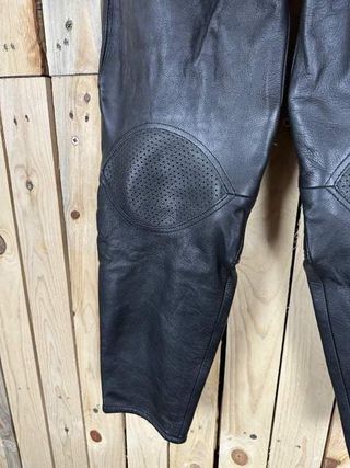 PANTALON T-XL DE CUERO PARA MOTO GARIBALDI 5