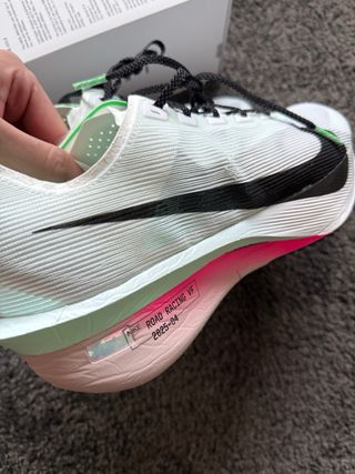 Nike ZoomX Vaporfly NEXT% 4