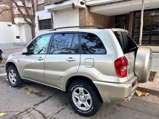 Toyota RAV4 2003