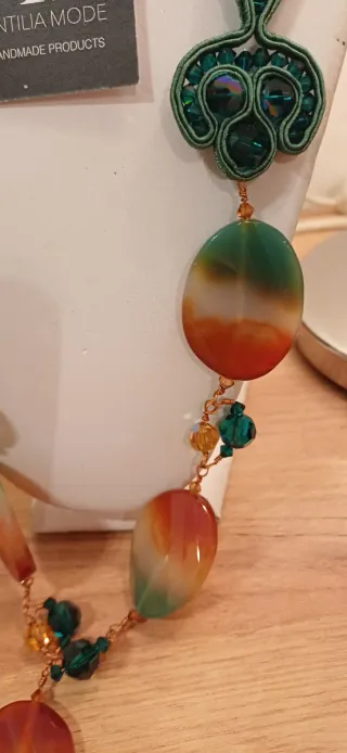 Bellissima collana soutache pietre dure