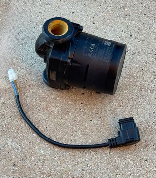 Bomba Grundfos Alpha1 25-60 130