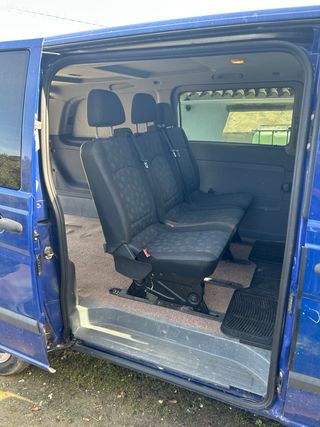 Mercedes RHD con matrícula inglesa