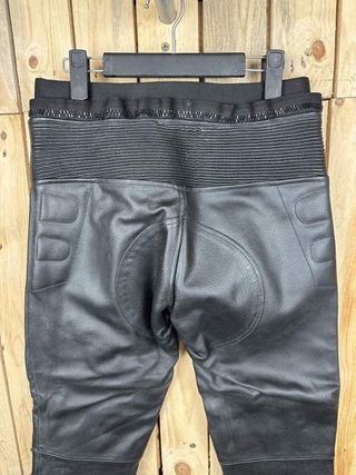 PANTALON T-S DE CUERO PARA MOTO GARIBALDI 1