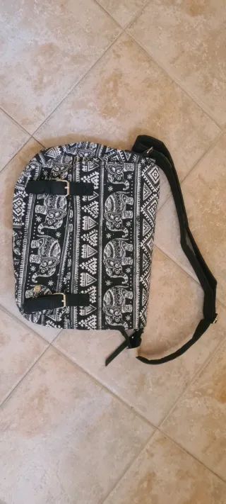 bolsos: negro, rosa y estampado búhos