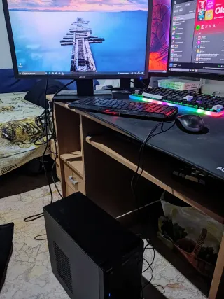 Lote Ordenador PC: Monitor, Teclado y Ratón VER!