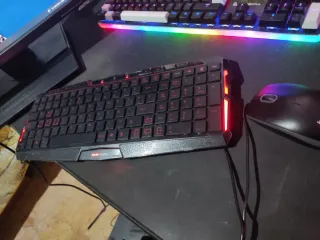 Lote Ordenador PC: Monitor, Teclado y Ratón VER!