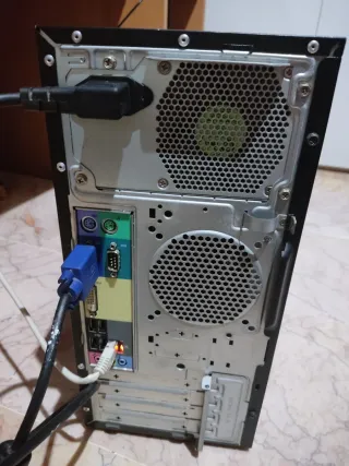 Lote Ordenador PC: Monitor, Teclado y Ratón VER!