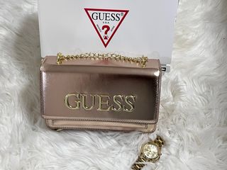Bolso Guess Dorado Cadena nuevo con caja.
