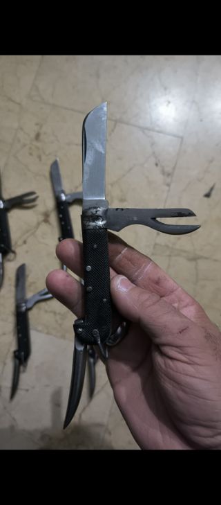 Navaja marinera hoja inferior a 9 centímetros