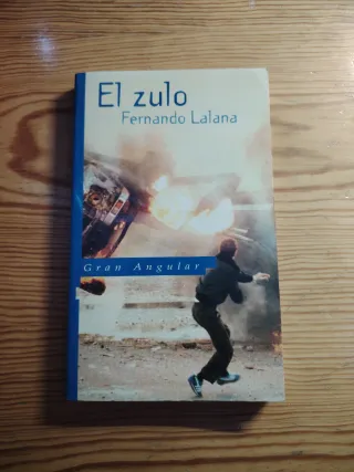 El zulo (Gran Angular) (Spanish Edition)