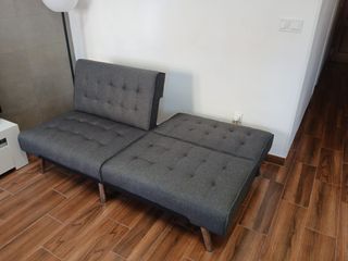Sofá Cama Gris Pequeño - Como Nuevo