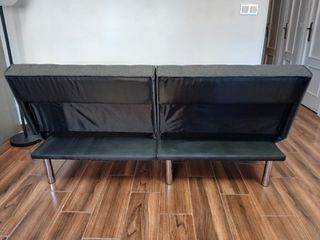 Sofá Cama Gris Pequeño - Como Nuevo