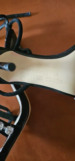 Sandalias Zara Woman fiesta adornos strass