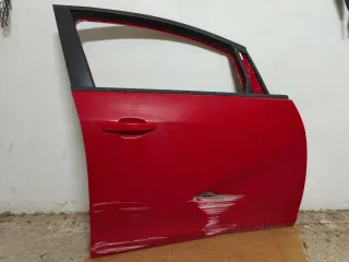 Puerta Opel Astra J 5 puertas Roja