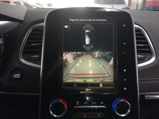 Renault Espace Initiale Paris