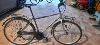 Bicicleta Trekking 18 velocidades