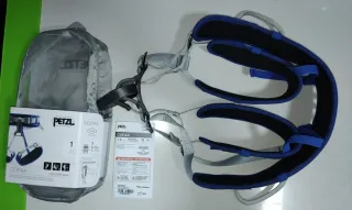 Arnés, disipadora y cabo doble regulable.