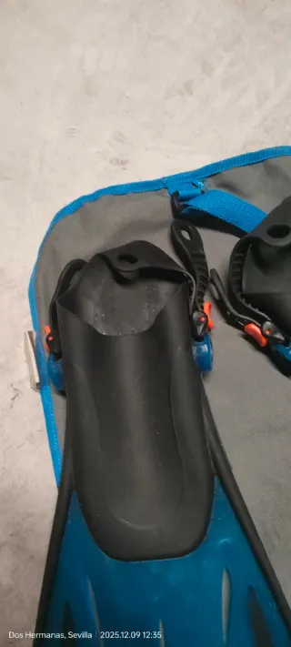 Aletas de buceo Beuchat con bolsa