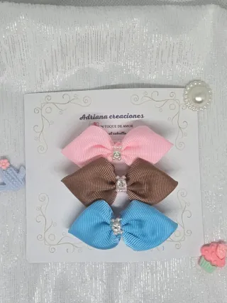 Lazos hechos a mano Adriana creaciones