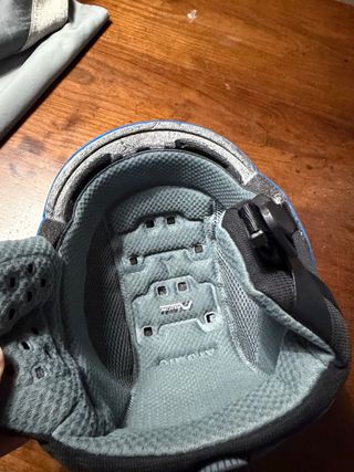 Casco sci Atomic blu