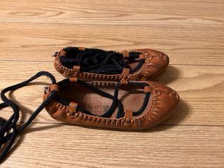 Abarcas de cuero talla 29