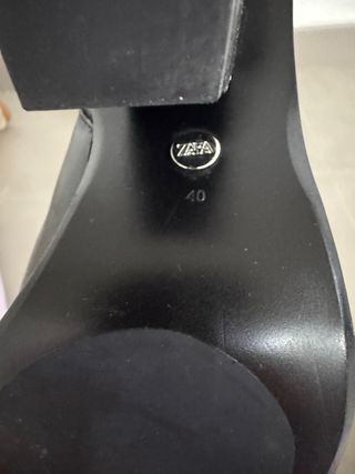 Botines de tacón negros