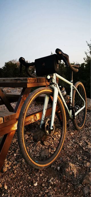 Bicicleta Gravel Specialized Sequoia Elite