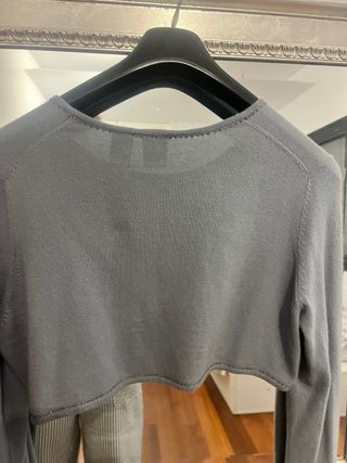 Bolero Armani Angora T40-42 Nuevo