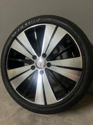 Llantas Mercedes 18'' con Neumáticos Dunlop