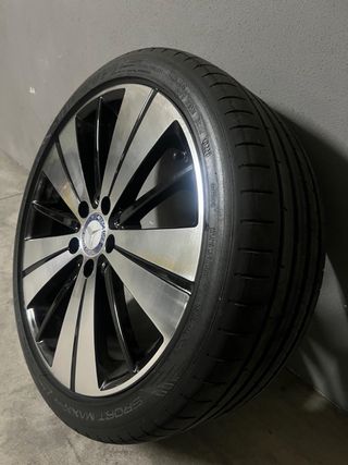 Llantas Mercedes 18'' con Neumáticos Dunlop