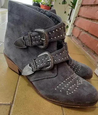 Botines Talla 39 (Gris y Burdeos/rojo)