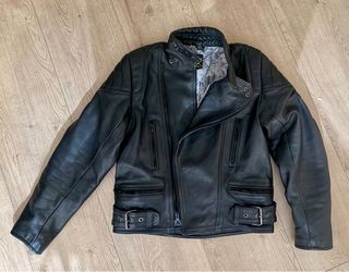 Chaqueta de piel para moto. talla 38-40