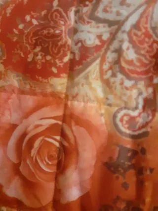 Gilet donna fantasia floreale e giacca nera