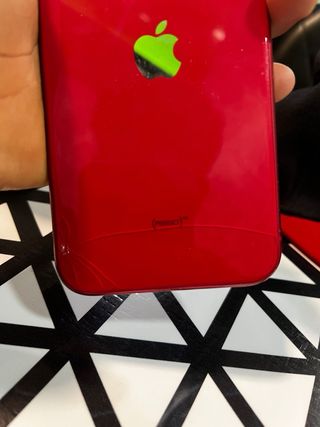 iPhone 11 Rojo