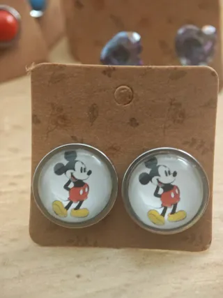 Pendientes Snoopy