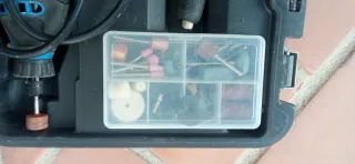 DEXTER Herramienta Rotatoria 150W + Accesorios