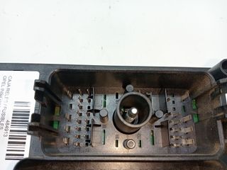 CAJA RELES / FUSIBLES OPEL INSIGNIA COUNTRY TOURER