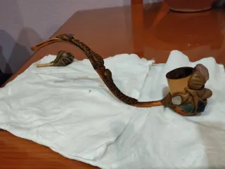 Figura artesanal de madera