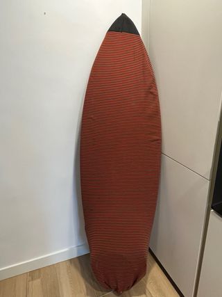 Tabla de surf Pukas T. Patterson + funda