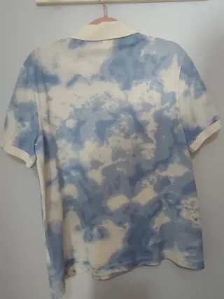 Polo Lacoste Nubes Azul y Blanco